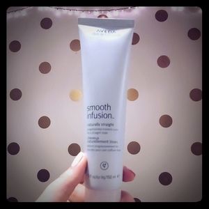 Aveda Smooth Infusion Naturally Straight